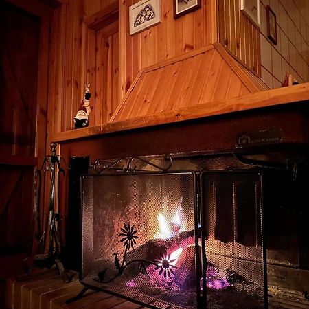Апартаменты La Casa Di Fantalegno Камильятелло-Силано Экстерьер фото
